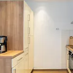 Captain Jack Apartmán